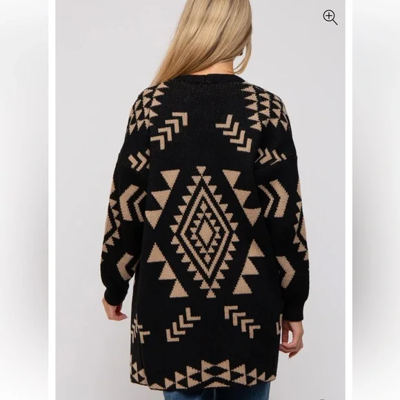 Black and Tan Cardigan - Picture 5 of 6